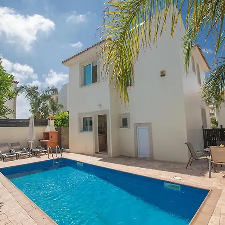 Beautiful With Private Pool, Pernera 1247 Protaras